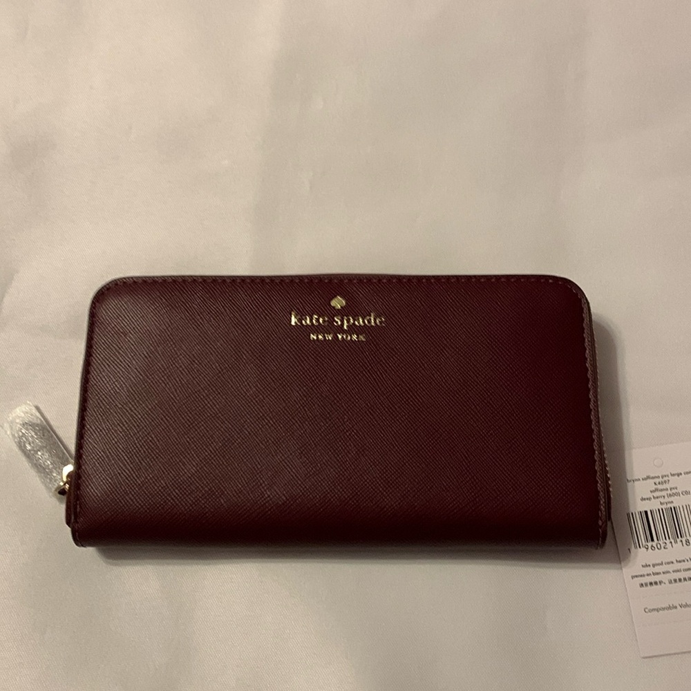 Kate Spade Brynn Large Continental Wallet. NWT